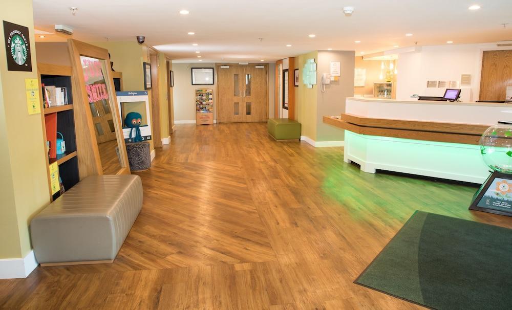 Holiday Inn Slough Windsor By Ihg מראה חיצוני תמונה