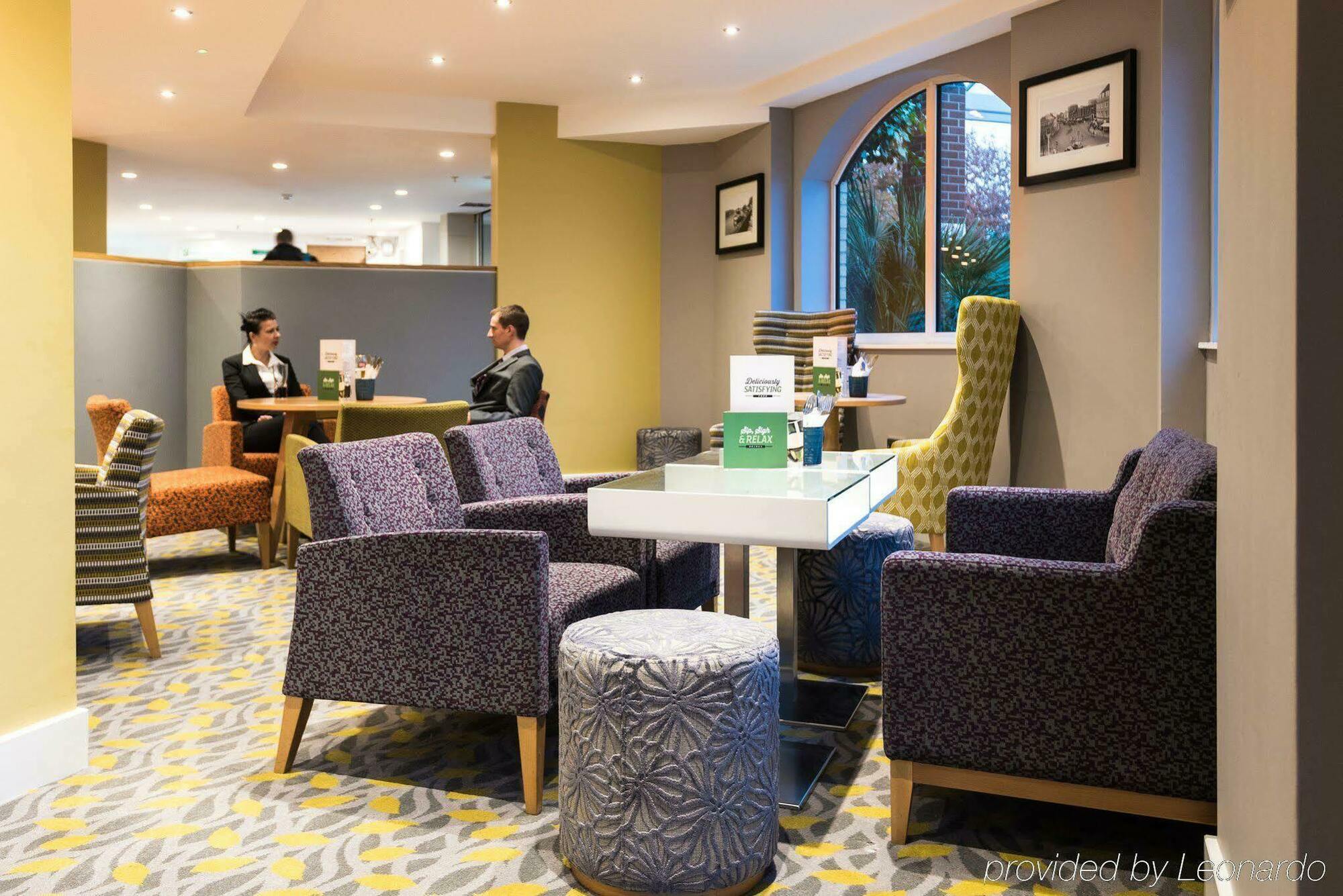 Holiday Inn Slough Windsor By Ihg מראה חיצוני תמונה